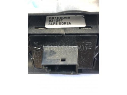 ablakemelő kapcsoló