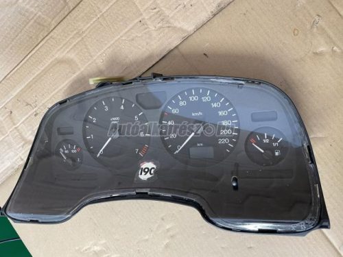 OPEL ZAFIRA A - 2004 - 09228762ER - km óra