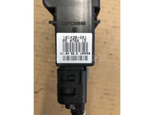 VOLKSWAGEN GOLF IV - 1999 - 101388100, 101438100 - ablakemelő motor