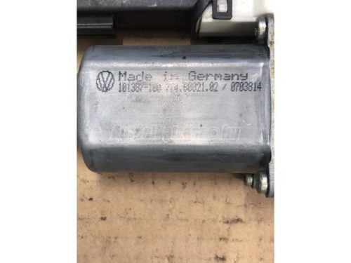 VOLKSWAGEN GOLF IV - 2001 - 101430201, 101387100 - ablakemelő motor
