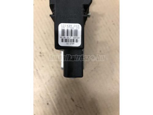 VOLKSWAGEN PASSAT V - 2000 - 101439203 - ablakemelő motor