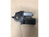 VOLKSWAGEN PASSAT V - 2000 - 105414301, 0130821695 - ablakemelő motor