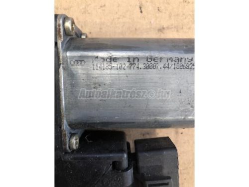 AUDI A4 - 1998 - 114188113 - ablakemelő motor