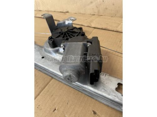 RENAULT SCENIC - 2005 - 117357C - ablakemelő szerkezet