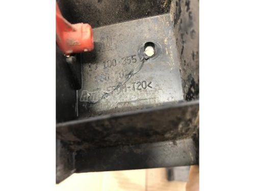 lökhárító tartó