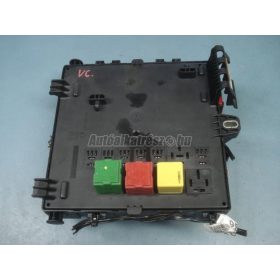 OPEL VECTRA C - 2003 - 13112910 - biztosíték panel