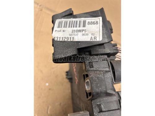 OPEL VECTRA C - 2005 - 13112911AR - biztosíték doboz