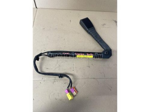 biztonsági öv feszítő