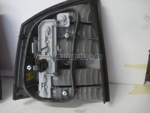 OPEL VECTRA C - 2004 - 13131001  / 02 - hátsó lámpa