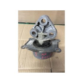 felfüggesztés, motor