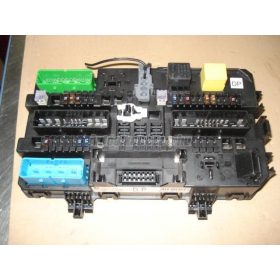 OPEL ASTRA H - 2006/02 - 13181278 - biztosíték panel