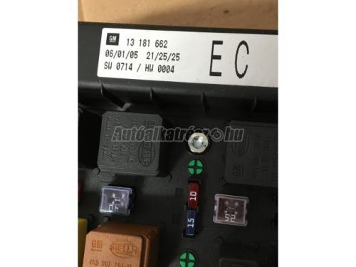OPEL ASTRA H - 2006 - 13181662EC - biztosíték doboz