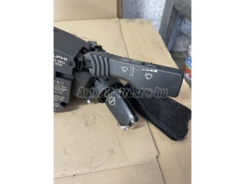 kormányoszlop kapcsoló