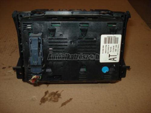 többfunkciós kijelző