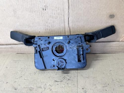 kormányoszlop kapcsoló