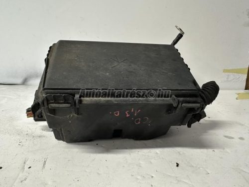 OPEL CORSA D - 2008 - 13299202 - biztosítéktábla