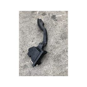 OPEL CORSA D - 2008 - 13305804 - gázpedál készlet