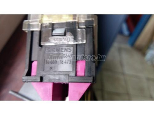 VOLKSWAGEN SHARAN - 1996 - 1486818473 - biztosíték tartó