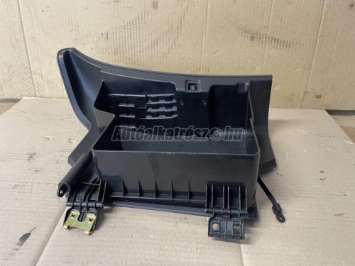 MERCEDES-BENZ A-OSZTÁLY - 2003 - 1686800598 - kesztyűtartó ajtó