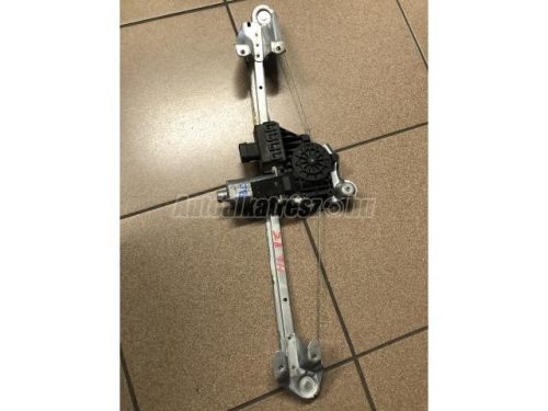 motoros ablakemelő szerkezet