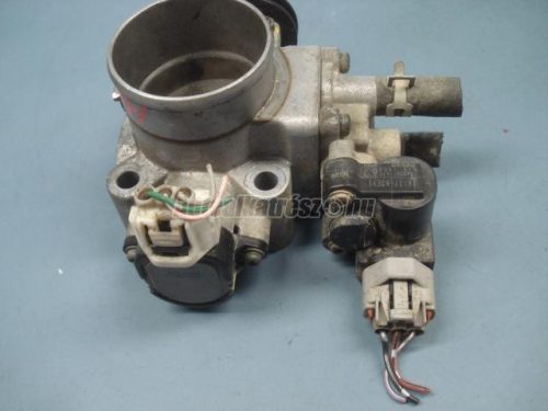 SUZUKI SWIFT - 2000 - 1813783E11 - fojtószelep ház
