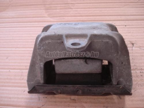 tartó, motorfelfüggesztés