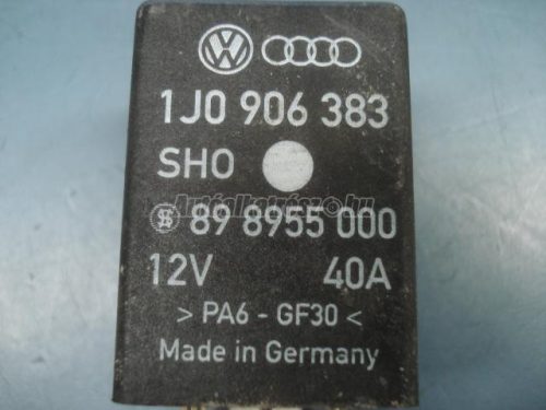 VOLKSWAGEN GOLF IV - 2001 - 1J0906383B  , 1J0906383C - üzemanyag szivattyú relé