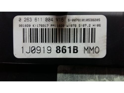 VOLKSWAGEN GOLF IV - 2001 - 1J0919861B - km óra