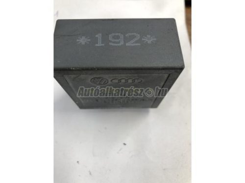 VOLKSWAGEN GOLF IV - 2000 - 1J0955531A - ablaktörlő relé