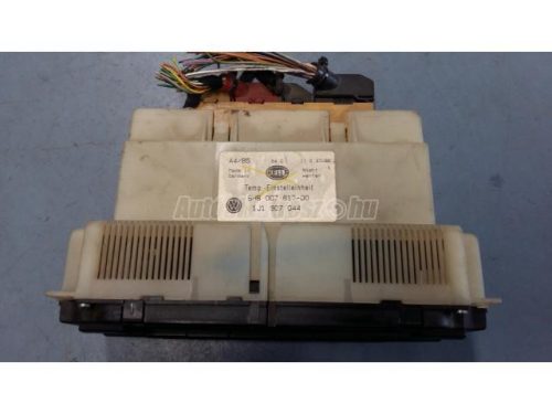VOLKSWAGEN PASSAT V - 1999 - 1J1907044 - klímavezérlő