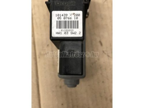 VOLKSWAGEN GOLF IV - 2001 - 1J4839729C, 101439200 - ablakemelő motor