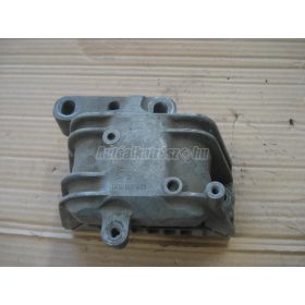 VOLKSWAGEN PASSAT VI - 2007 - 1K0199262 - motortartó bak
