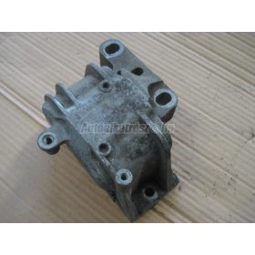 VOLKSWAGEN PASSAT VI - 2007 - 1K0199262M - motortartó bak