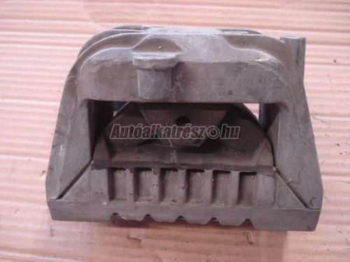 VOLKSWAGEN PASSAT VI - 2007 - 1K0199262 - motortartó bak