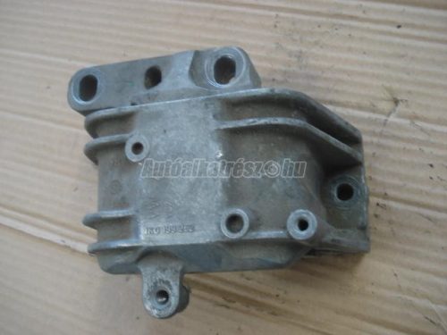 VOLKSWAGEN PASSAT VI - 2007 - 1K0199262 - motortartó bak