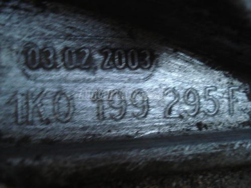 Segédváz fődarab tartó