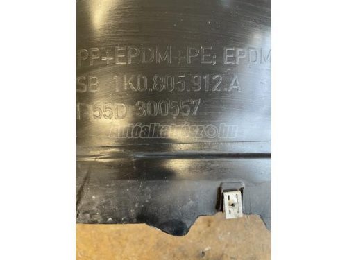 VOLKSWAGEN GOLF V - 2005 - 1K0805912A, 1K0805911B  - dobbetét