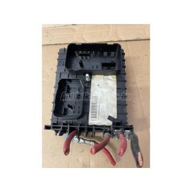 VOLKSWAGEN TOURAN - 2006 - 1K0937124H - biztosítékdoboz