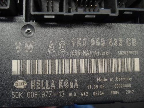 VOLKSWAGEN TOURAN - 1K0959433CB - computer