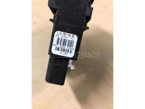SKODA OCTAVIA - 2007 - 1K0959704AK - ablakemelő motor