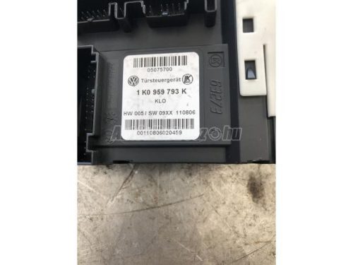VOLKSWAGEN GOLF V - 2006 - 1K0959793K, 1K4837401T - ablakemelő motor