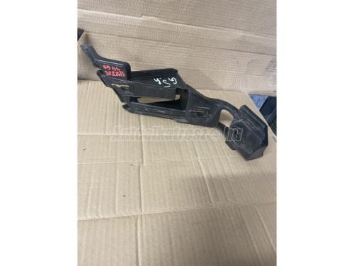 VOLKSWAGEN GOLF V - 2006 - 1K6807394, 1K6807393 - lökhárító tartó