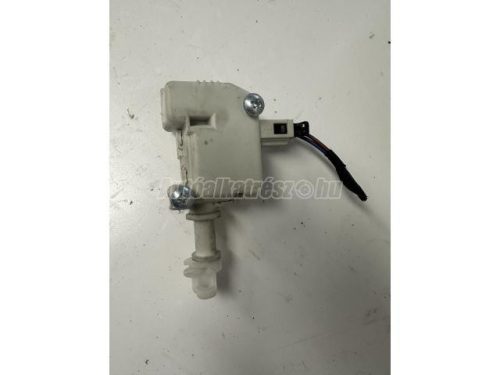 VOLKSWAGEN TOURAN - 2006 - 1T0810773 - központi zár motor