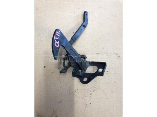 motorháztető nyitó