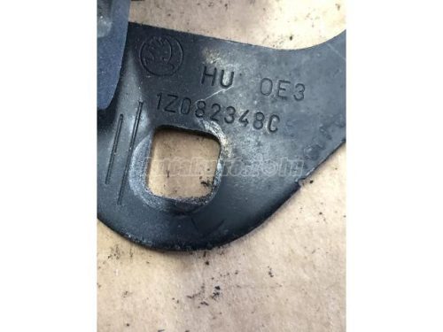 motorháztető nyitó