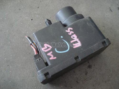 MERCEDES-BENZ C-OSZTÁLY - 2028001448 - központi zár motor