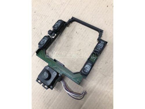 MERCEDES-BENZ C-OSZTÁLY - 1998 - 2028208210 - ablakemelő központi kapcsoló