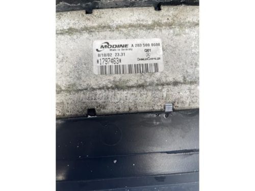 MERCEDES-BENZ C-OSZTÁLY - 2004 - 2035000600 - töltőlevegőhűtő