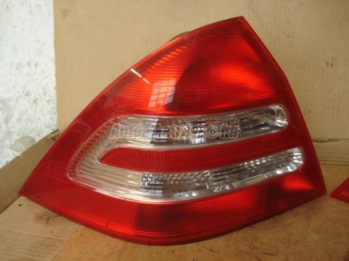 MERCEDES-BENZ C-OSZTÁLY - 2003 - 2038200264 - hátsólámpa