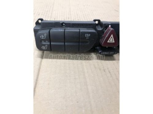 MERCEDES-BENZ C-OSZTÁLY - 2005 - 2038215458 - ülésfűtés kapcsoló